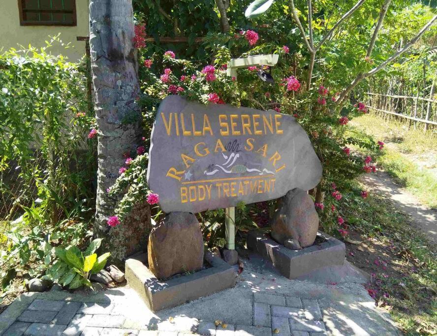 Villa Serene & Spa マンシット エクステリア 写真